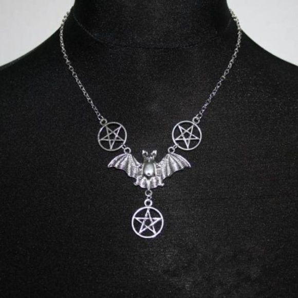 Hot Topic Jewelry - Bat pentacle necklace pendant witchcraft vampire